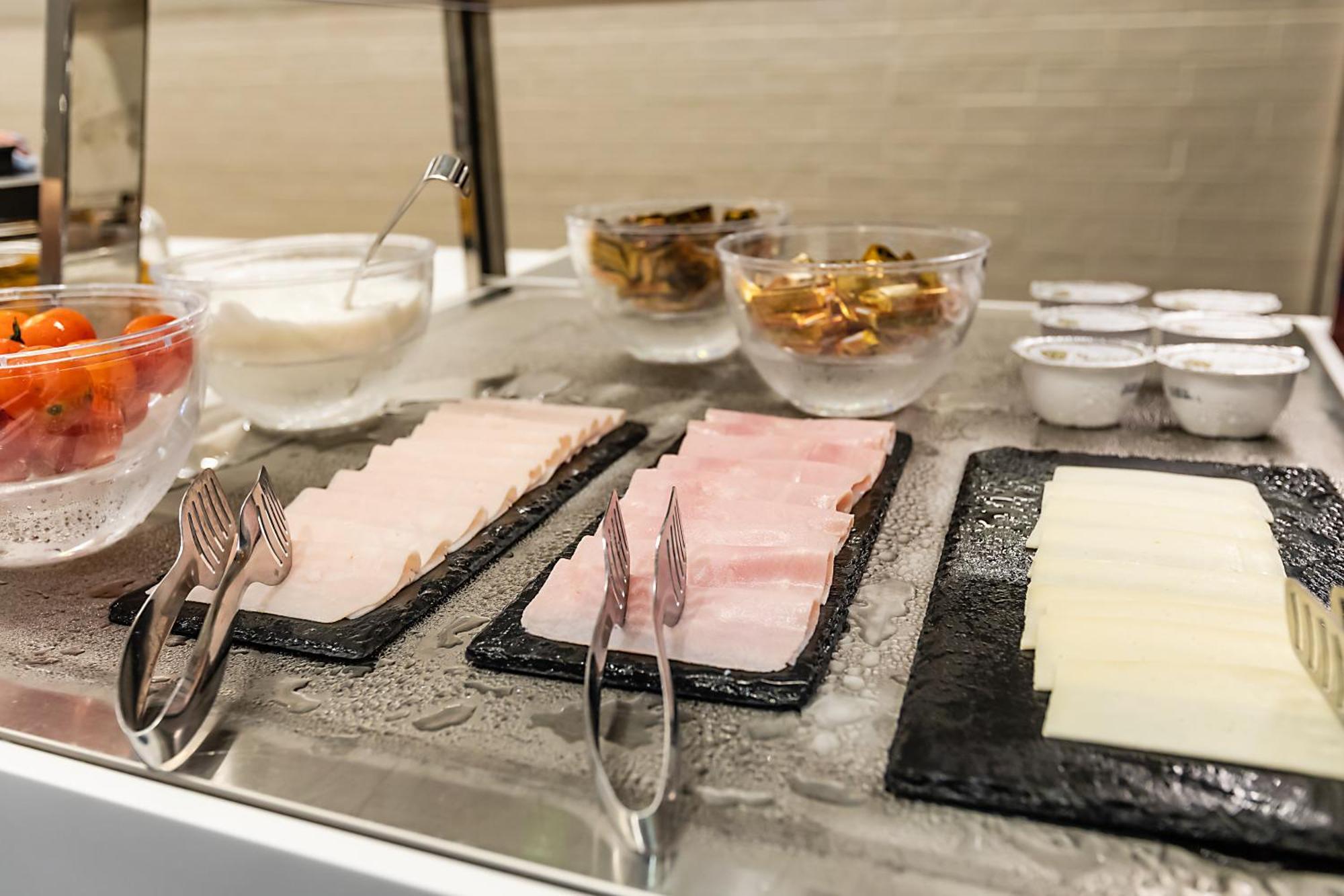 Ibis Styles Chaves Hotel Bagian luar foto